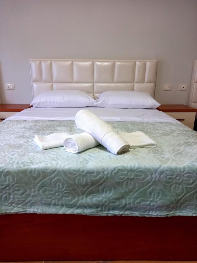 Ryan'S Hotel Shëngjin Zewnętrze zdjęcie